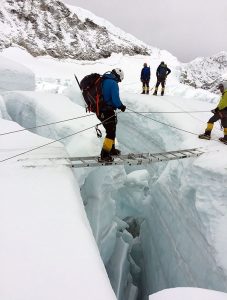 everst expedition icefall