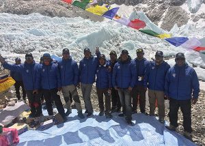 2017 sherpa team climbing sherpas