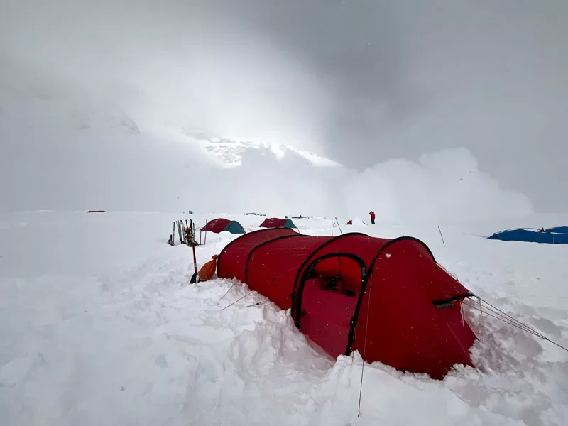 avalanche cloud 14 Camp 3 Denali