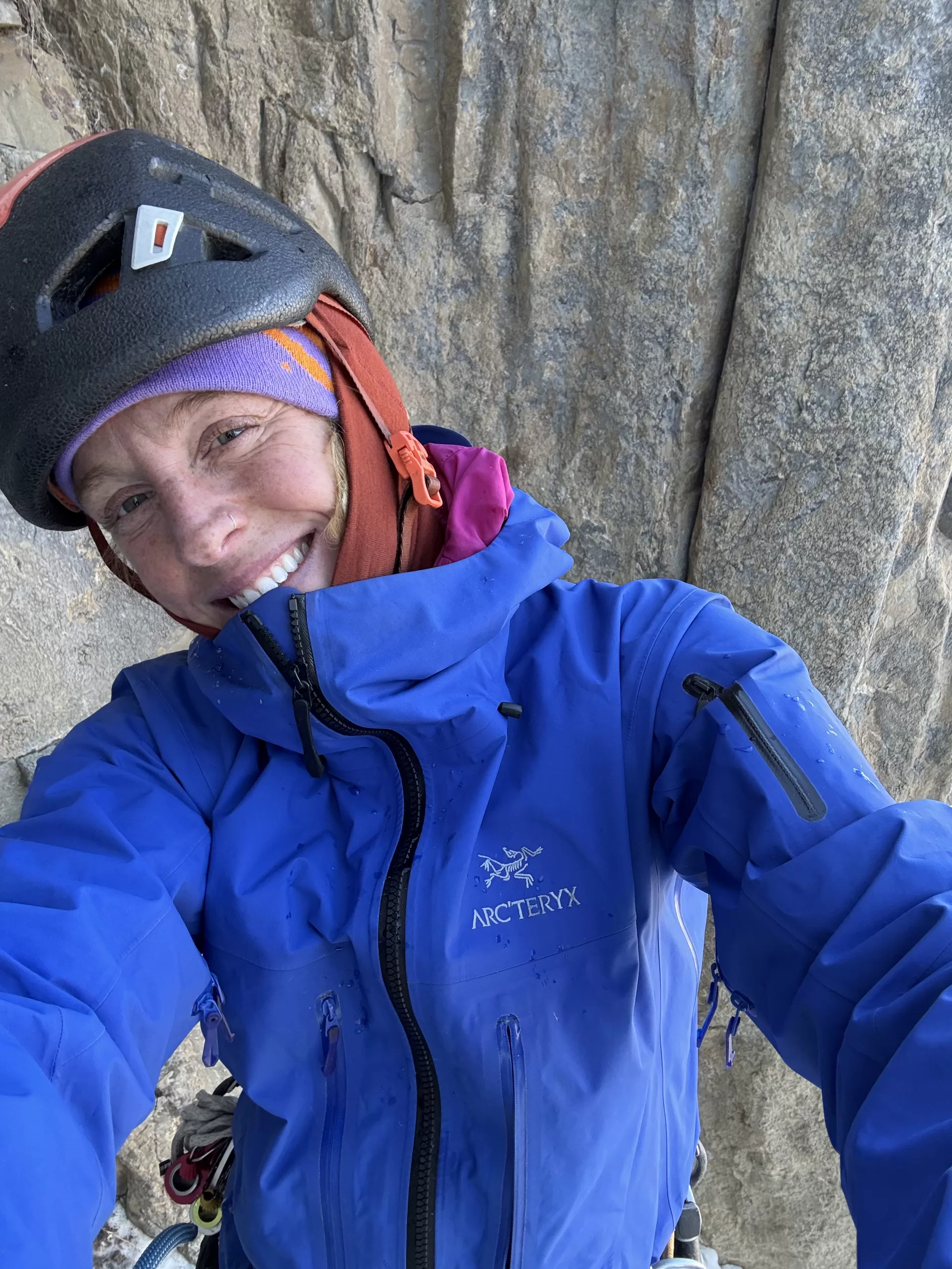 かろりー様MountainhikerInflatableSpinePlus Carly Casternovia | Mountain Trip Guide Service
